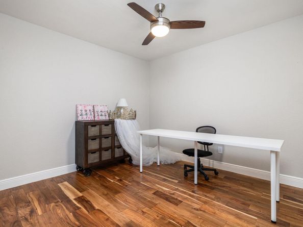 3804 Williamsburg CIR, Austin TX 78731