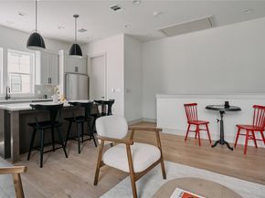 2209 Woodland Ave 803, Austin TX 78741
