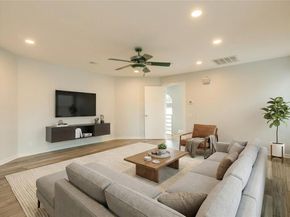 304 Palos Verdes DR, Lakeway TX 78734