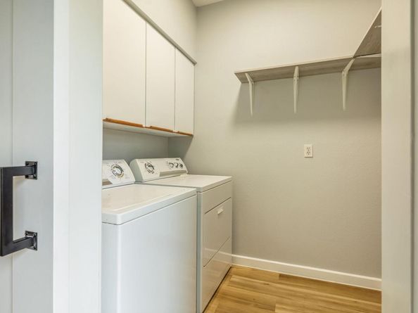 304 Palos Verdes DR, Lakeway TX 78734