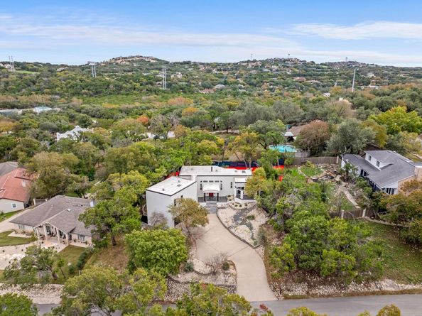 304 Palos Verdes DR, Lakeway TX 78734