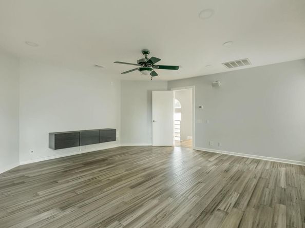 304 Palos Verdes DR, Lakeway TX 78734