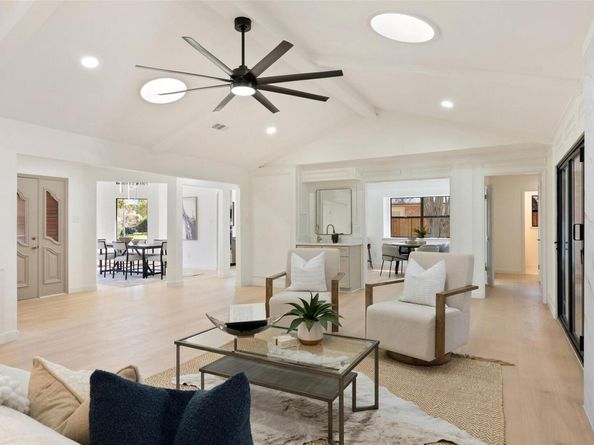 11100 Wintergreen HL, Austin TX 78750