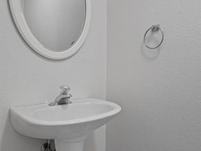 903 Cabriole DR, Pflugerville TX 78660