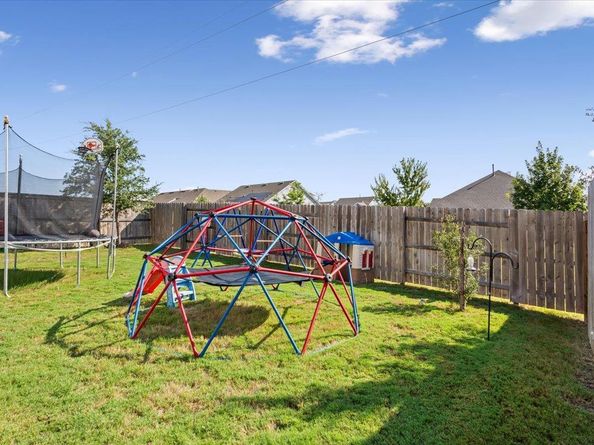 301 Majestic Cedar CT, Liberty Hill TX 78642