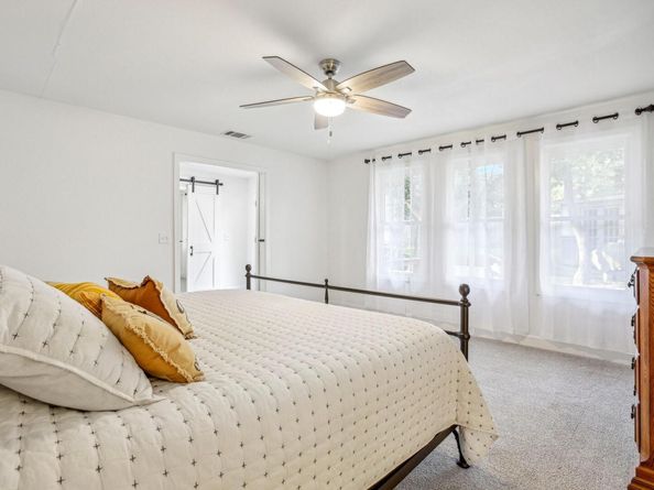 5604 Hudson Bend RD, Austin TX 78734