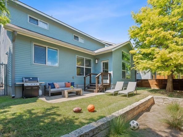 301 W Stassney LN 7, Austin TX 78745
