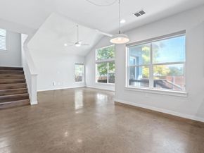 301 W Stassney LN 7, Austin TX 78745