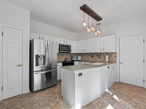 3702 Terrina ST B2, Austin TX 78759