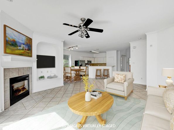 13401 Lamplight Village Ave, Austin TX 78727