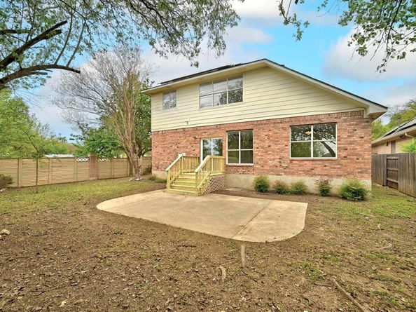 13401 Lamplight Village Ave, Austin TX 78727