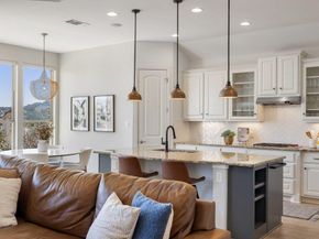 405 Baldovino SKWY, Lakeway TX 78738