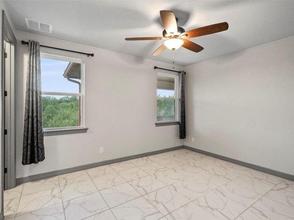 427 Bella Montagna CIR, Austin TX 78734