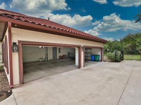 427 Bella Montagna CIR, Austin TX 78734