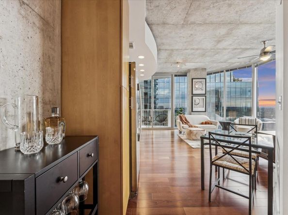 360 Nueces ST 2802, Austin TX 78701