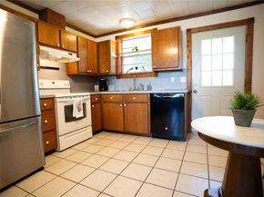 212 Bluebonnet LN, Liberty Hill TX 78642