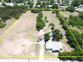212 Bluebonnet LN, Liberty Hill TX 78642