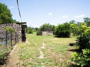 212 Bluebonnet LN, Liberty Hill TX 78642