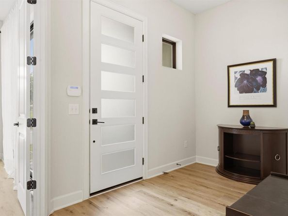 4704 Eberly ST, Austin TX 78723