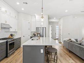 4704 Eberly ST, Austin TX 78723