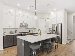 4704 Eberly ST, Austin TX 78723