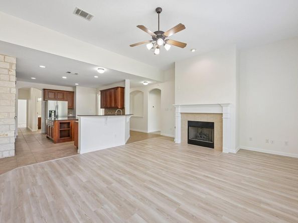 7224 Tanaqua LN, Austin TX 78739