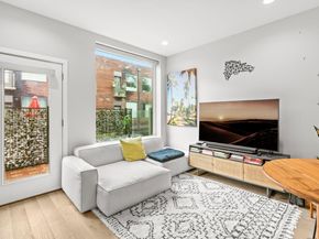 1800 E 4th 208, Austin TX 78702