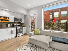 1800 E 4th 208, Austin TX 78702