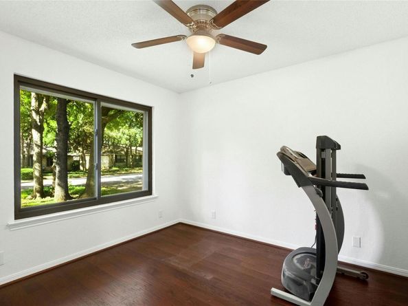 3502 Apache Forest DR, Austin TX 78739