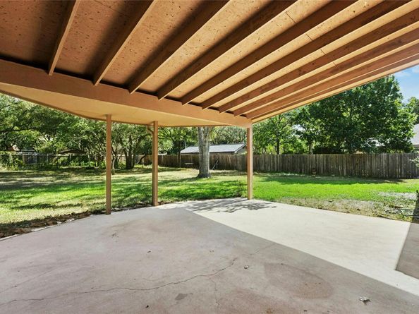 3502 Apache Forest DR, Austin TX 78739
