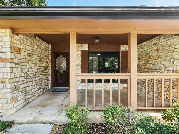 3502 Apache Forest DR, Austin TX 78739