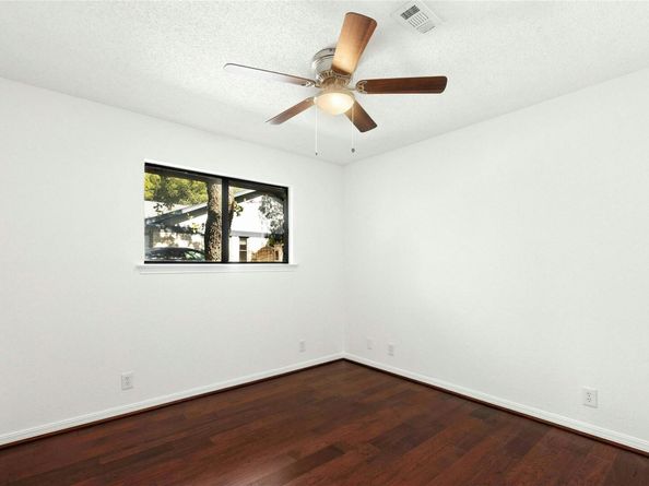 3502 Apache Forest DR, Austin TX 78739