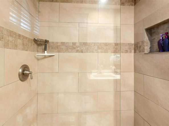 3502 Apache Forest DR, Austin TX 78739