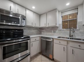 2104 Cullen Ave 113, Austin TX 78757