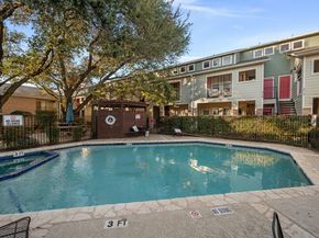 2104 Cullen Ave 113, Austin TX 78757