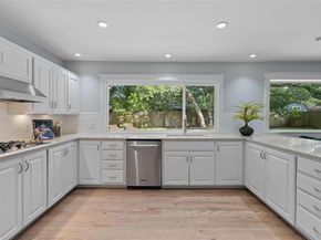 8805 Point West DR, Austin TX 78759