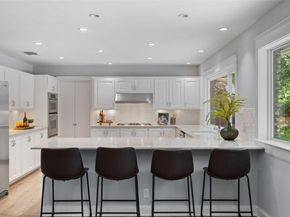 8805 Point West DR, Austin TX 78759