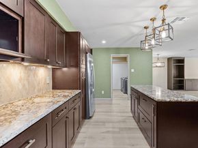 17842 Park Valley DR, Round Rock TX 78681