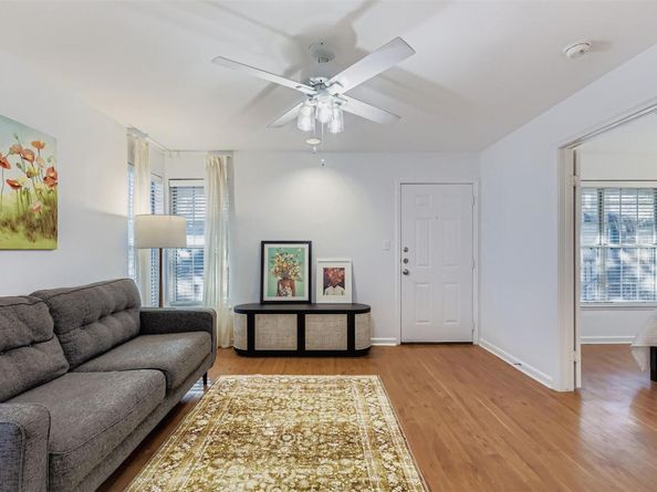 7685 Northcross DR 729, Austin TX 78757