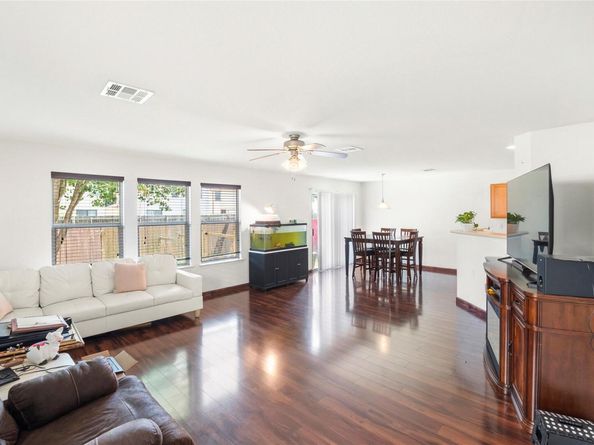6732 Derby Downs DR, Austin TX 78747