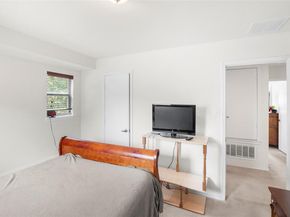 6732 Derby Downs DR, Austin TX 78747