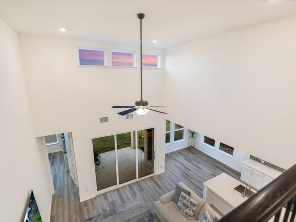 737 Leeward PASS, Leander TX 78641