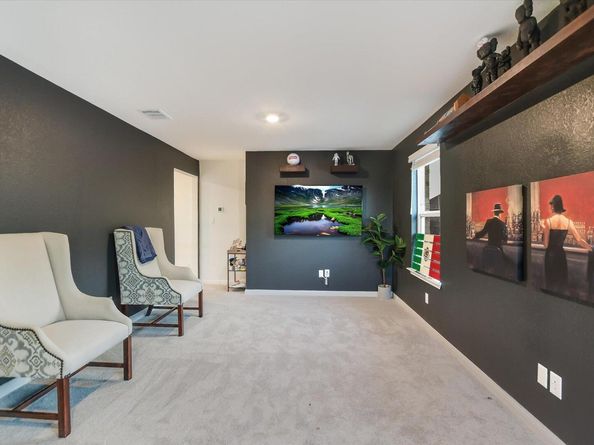 737 Leeward PASS, Leander TX 78641