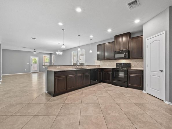1505 Arial DR, Austin TX 78753