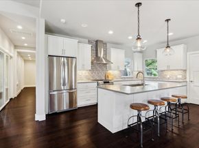 613 Theresa Ave A, Austin TX 78703