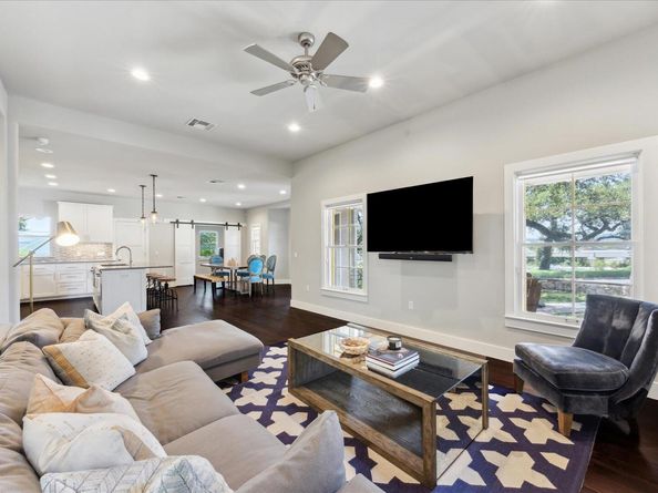 613 Theresa Ave A, Austin TX 78703