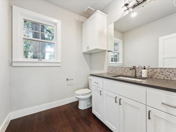613 Theresa Ave A, Austin TX 78703