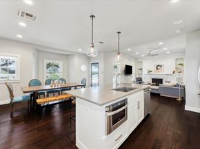 613 Theresa Ave A, Austin TX 78703