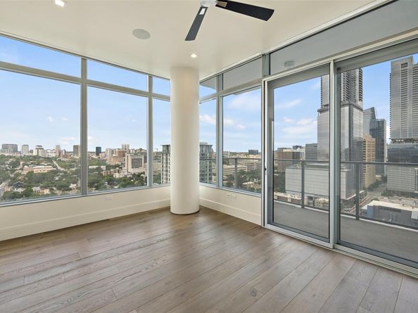 501 West Ave 2303, Austin TX 78701