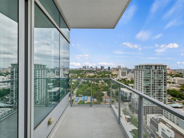 501 West Ave 2303, Austin TX 78701